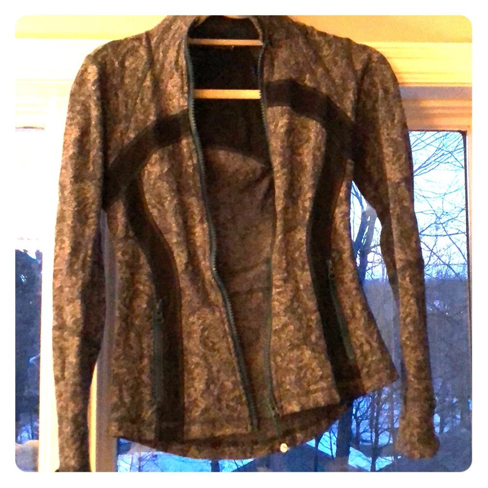 Lululemon zip up